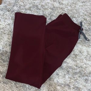 FIGS Small burgundy scrub pants